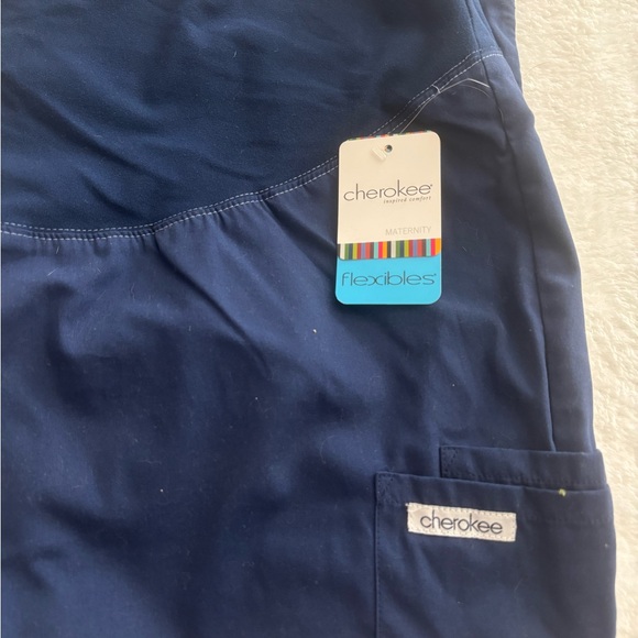Cherokee Navy Maternity scrub Pants, size 3XL - Picture 3 of 3